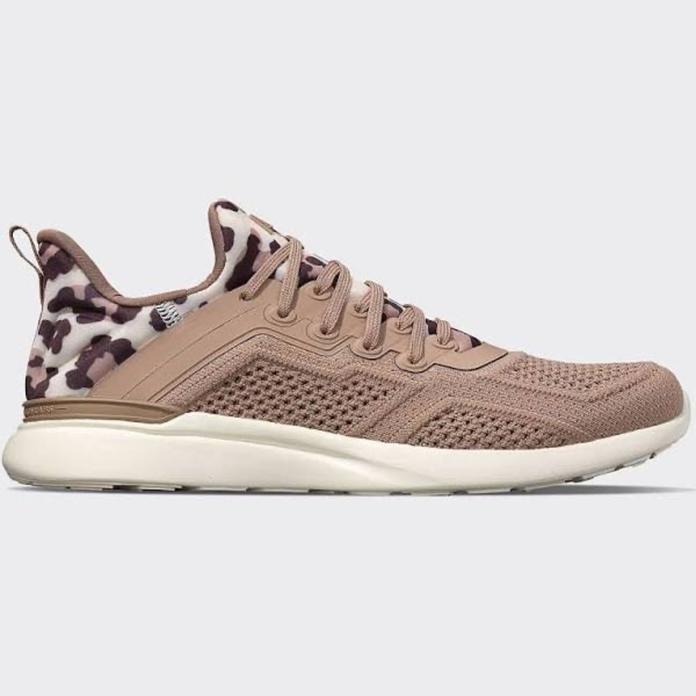 NIB APL TechLoom Tracer in Almond Leopard